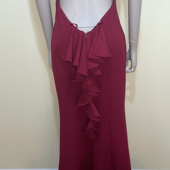 Women’s New Windsor Formal Dress - Picture 5 of 7